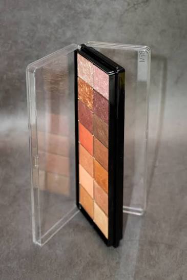 Double-Sided Magnetic Makeup Palette