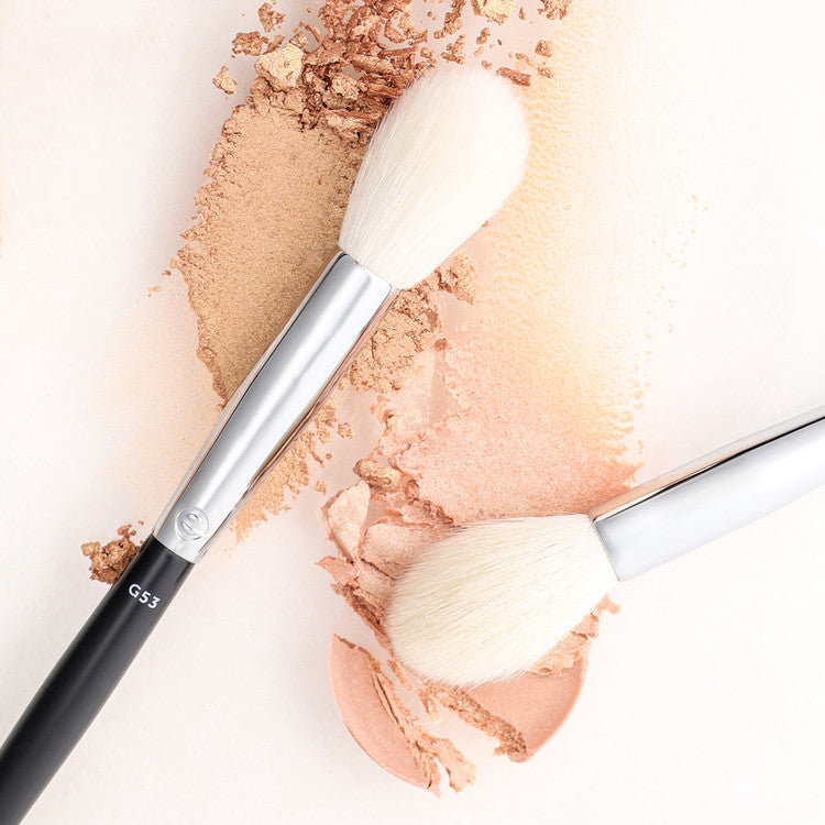 G53 - Soft Highlighter Brush