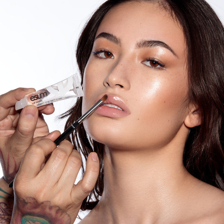 Lip Shine - Moisturizing Optic Glosser