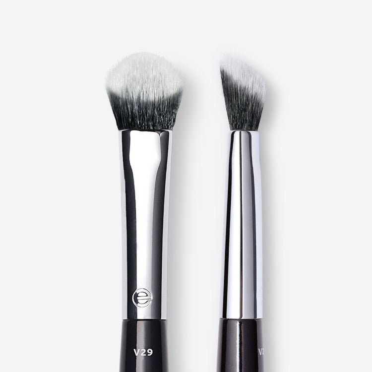 V29 - Medium Angled Shadow Brush