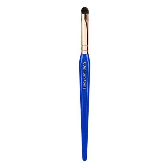 Golden Triangle 758 Large Smudge Bdellium Tools - Backstage Cosmetics Canada