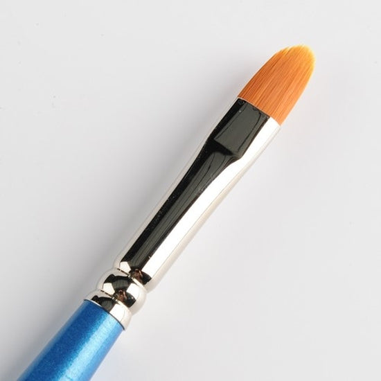 Filbert Brush #8 (Burny) Superstar - Backstage Cosmetics Canada