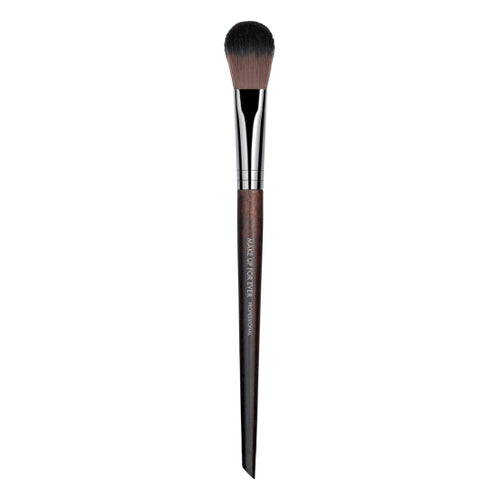 Flat Highlighter Brush - 142 MAKE UP FOR EVER - Backstage Cosmetics Canada
