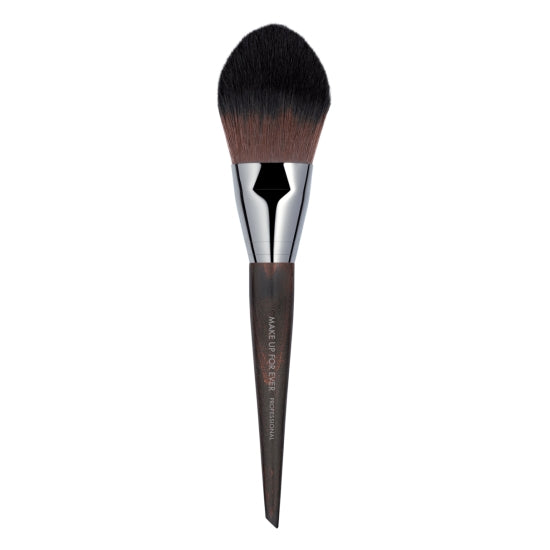 Precision Powder Brush - 128 MAKE UP FOR EVER - Backstage Cosmetics Canada